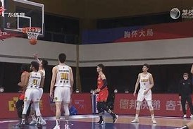 浙江队训练开放日，关键时刻迎来里程碑引欢呼，CBA常规赛在即，临场指挥获称赞的简单介绍-贝博在线入口