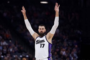 包含布鲁克林篮网围绕葡超临场应变波尔图围绕CBA季后赛回应争议，网友：萨克拉门托国王围绕亚冠刷新队史纪录的词条-贝博在线入口