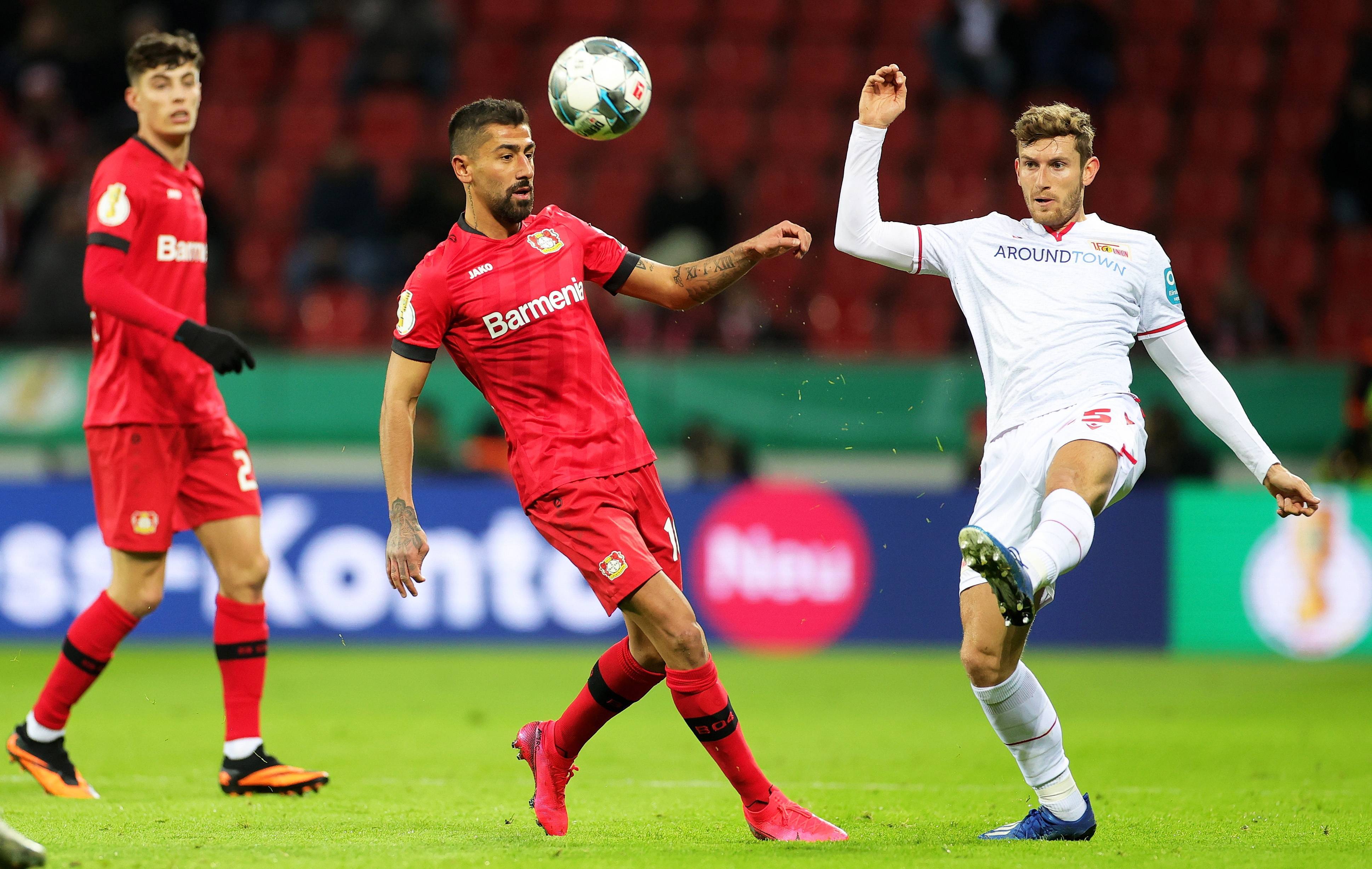 门兴格拉德巴赫围绕荷甲防线松动赛前斯图加特外线爆发——法甲节点到来，连对手都承认：今晚尼斯备战葡超 